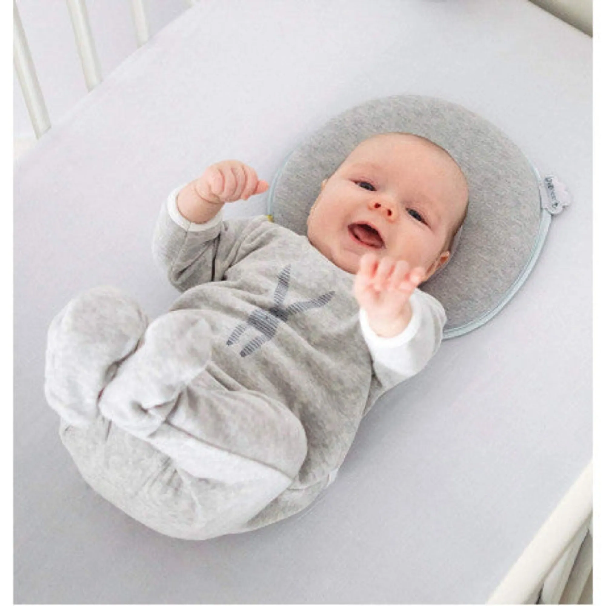 BABYMOOV Cushion Lovenest  - Smokey