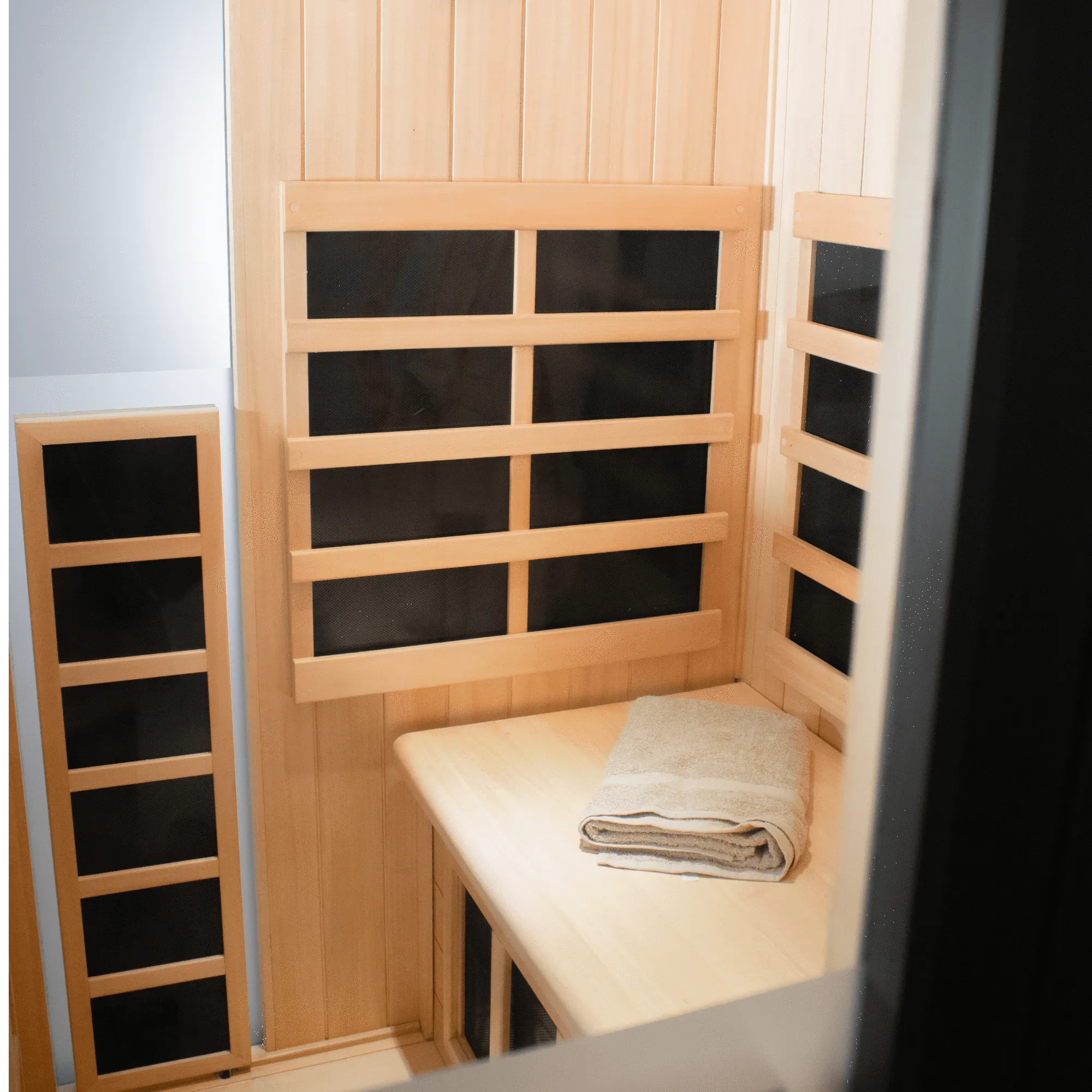 Halo-IR Halotherapy and Infrared Sauna