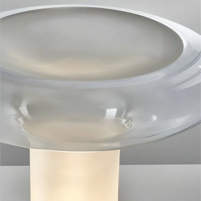 Lindeza Table Lamp