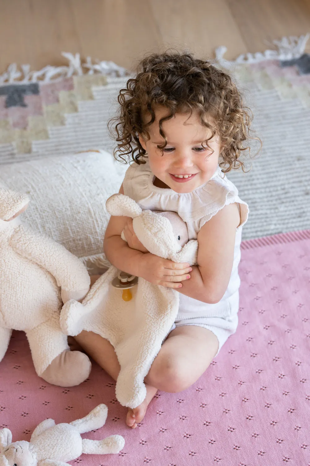 Sophie the Sheep Hoochy Coochie
