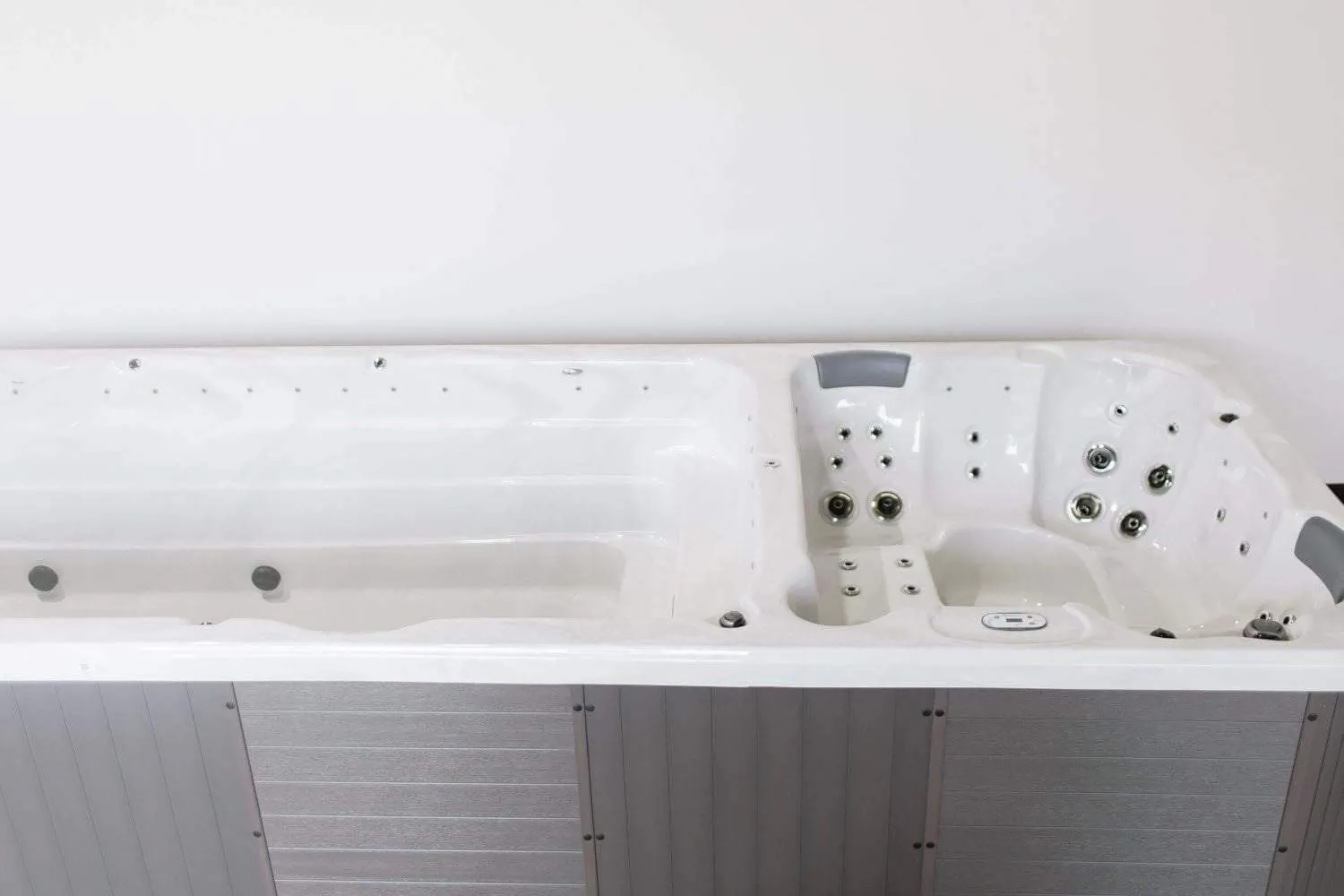 SS19 Dual Zone Swim Spa
