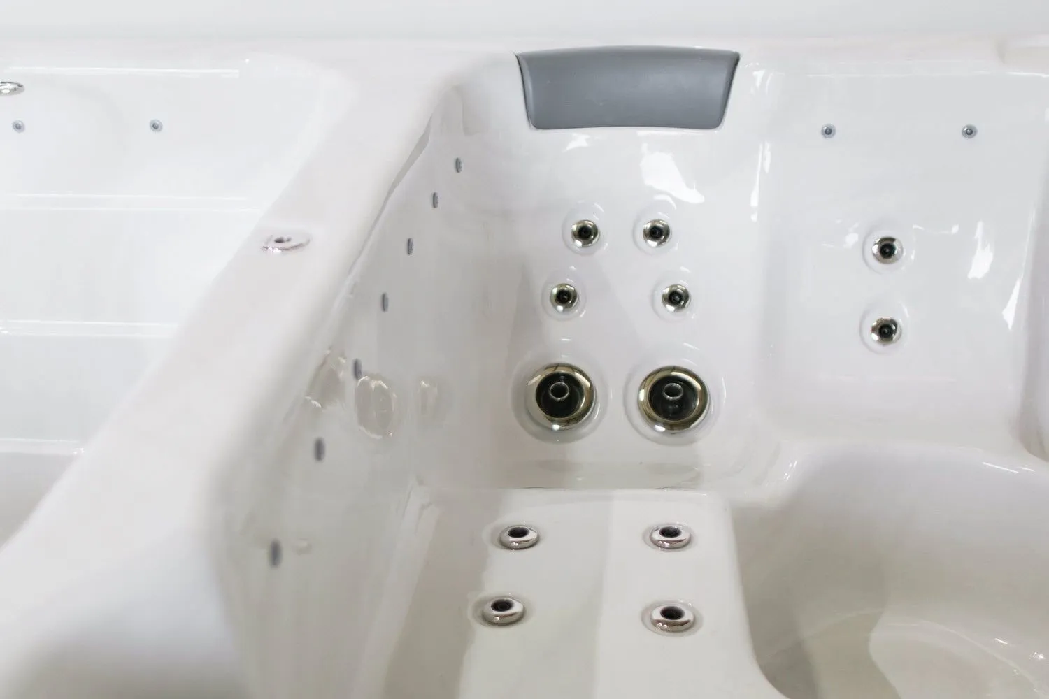 SS19 Dual Zone Swim Spa