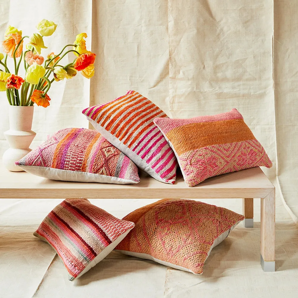 Woven Pillow 110L