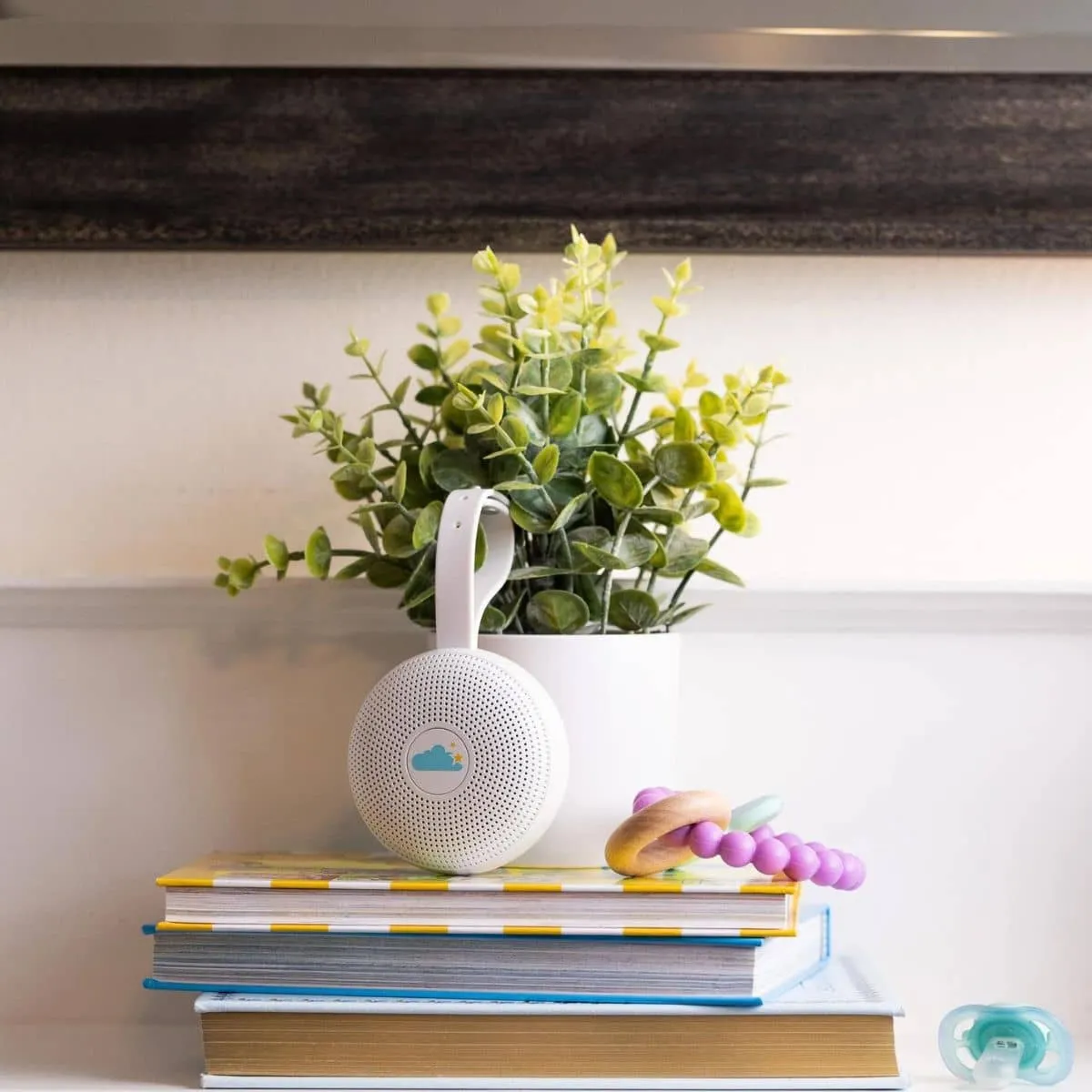 Yogasleep Compact White Noise Sound Machine - Hushh 